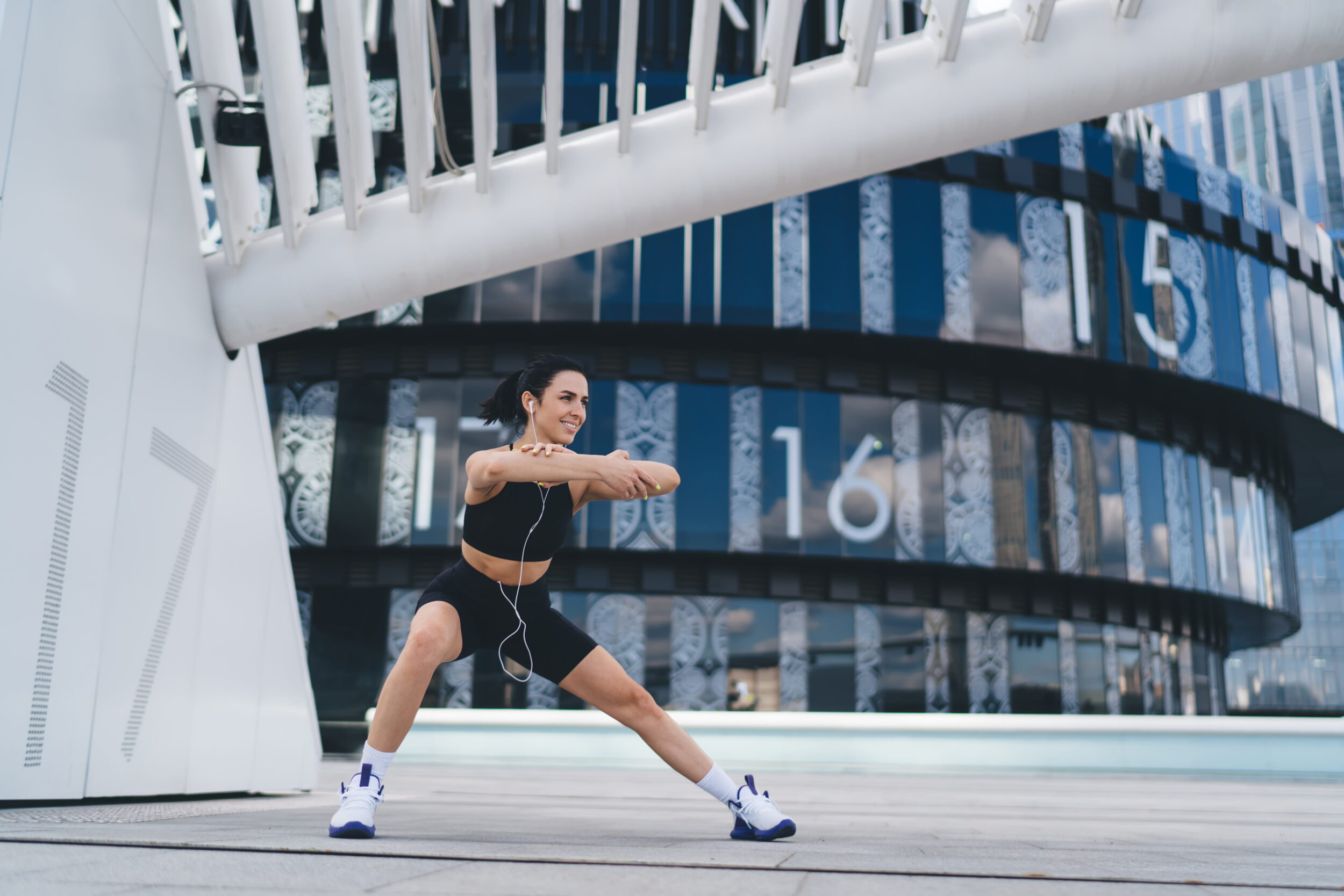 Woman doing resistance training to support hormonal health